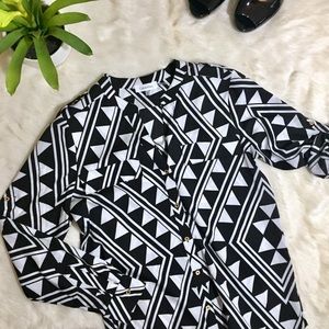 Calvin Klein Geometric Print Blouse Black & White Abstract Shirt Small